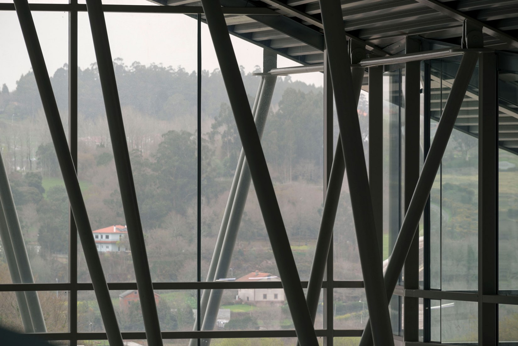 Edificio Fontán por Andrés Perea, Elena Suárez, Rafael Torrelo. Fotografía por Ana Amado.