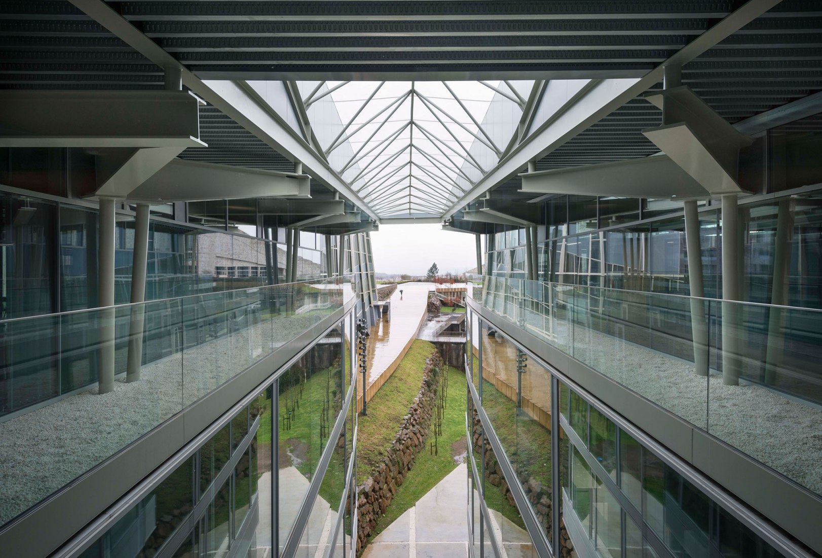 Fontán building by Andrés Perea, Elena Suárez, Rafael Torrelo. Photograph by Ana Amado.