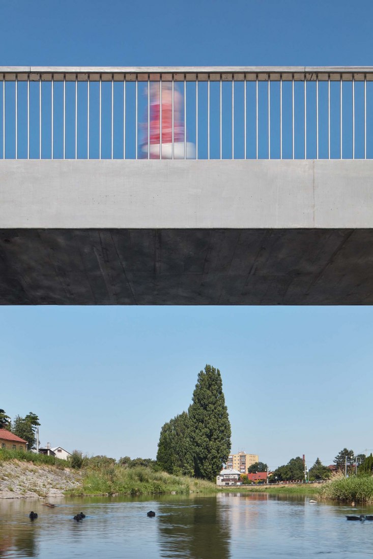 Footbridge in Příbor by Petr Tej, Marek Blank y Jan Mourek. Photograph by BoysPlayNice