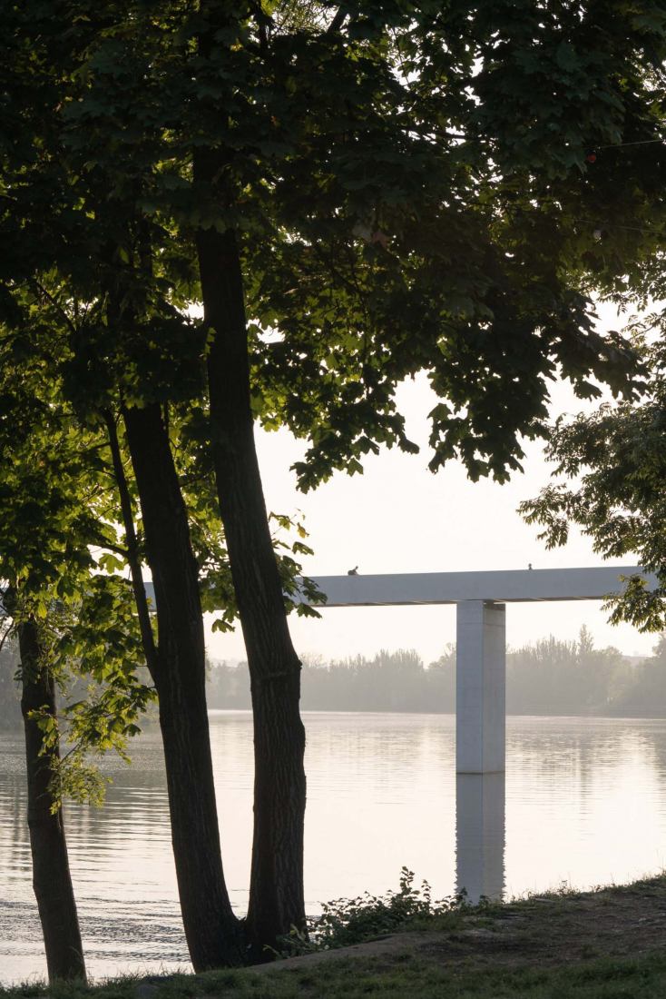 Štvanice Footbridge by Atelier Bridge Structures + Blank architekti. Photograph by Alex Shoots Buildings
