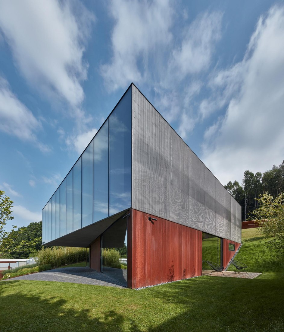 Casa Lazy por petrjanda/brainwork. Fotografía por BoysPlayNice