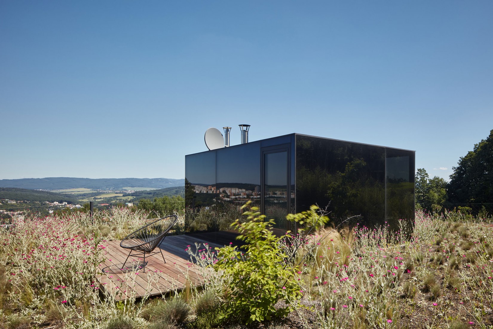 Casa Lazy por petrjanda/brainwork. Fotografía por BoysPlayNice
