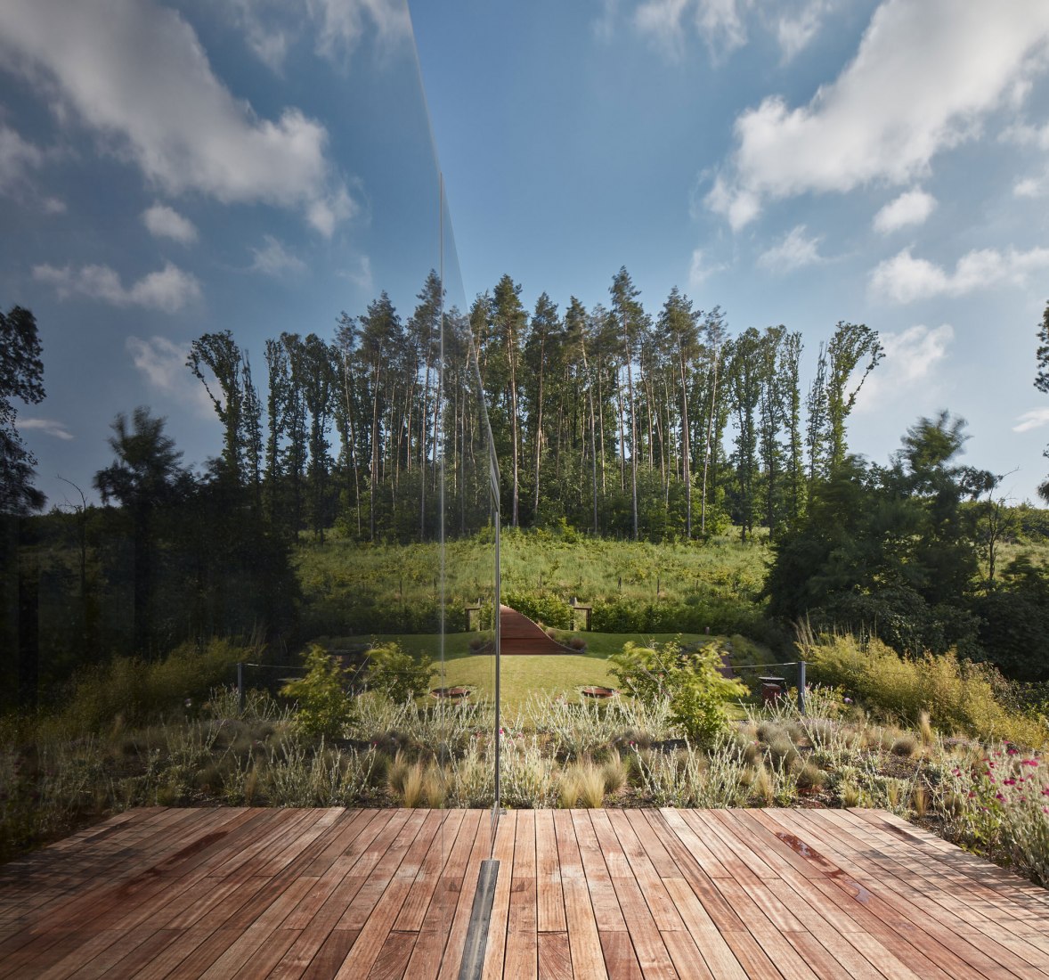 Casa Lazy por petrjanda/brainwork. Fotografía por BoysPlayNice