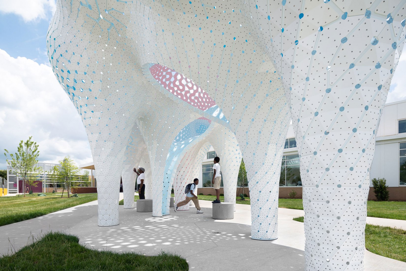 Pillars of Dreams by Marc Fornes / Theverymany. Photograph by NAARO.