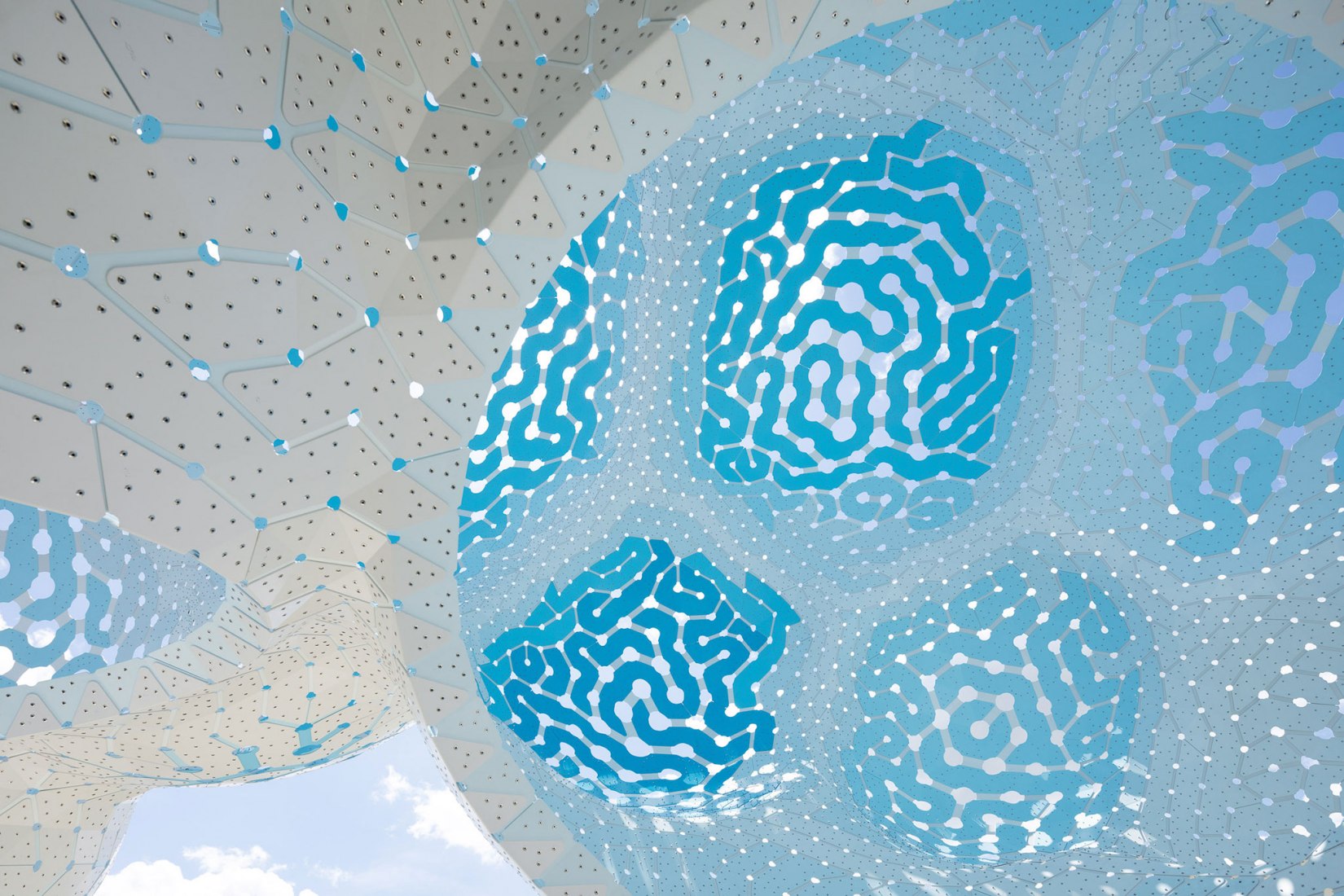 Pillars of Dreams by Marc Fornes / Theverymany. Photograph by NAARO.