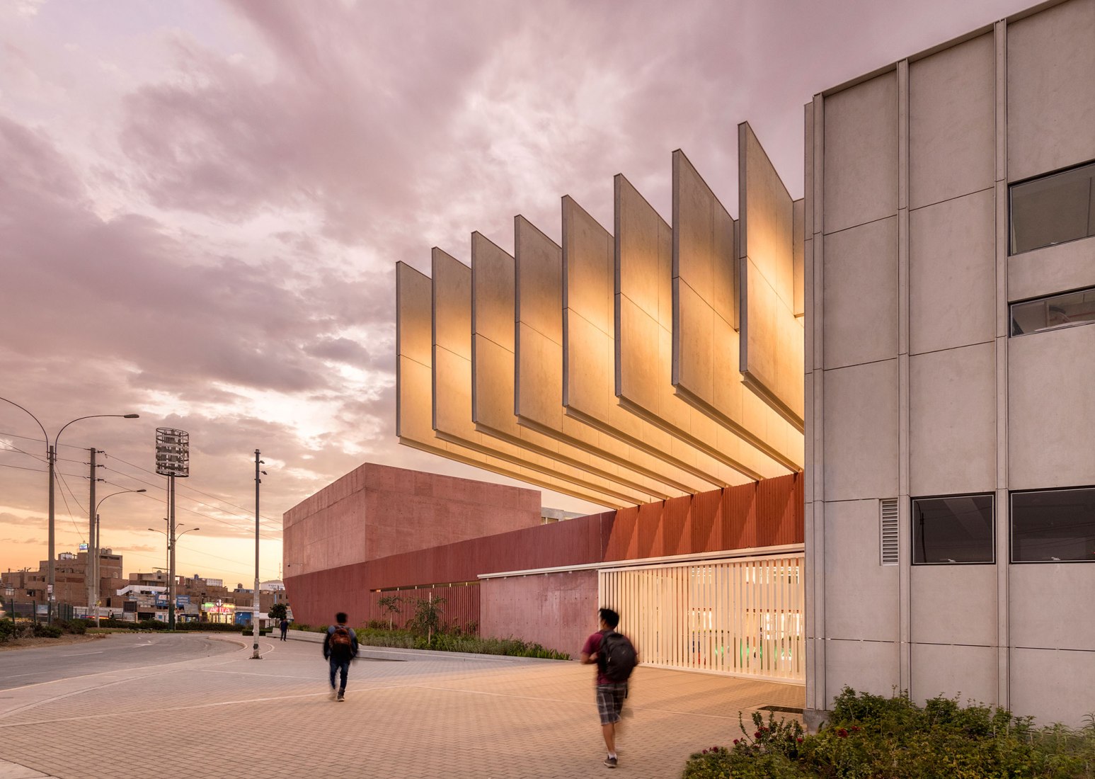 Campus Universitario de la Universidad Científica del Sur por Plan A. Fotografía por Renzo Rebagliati.