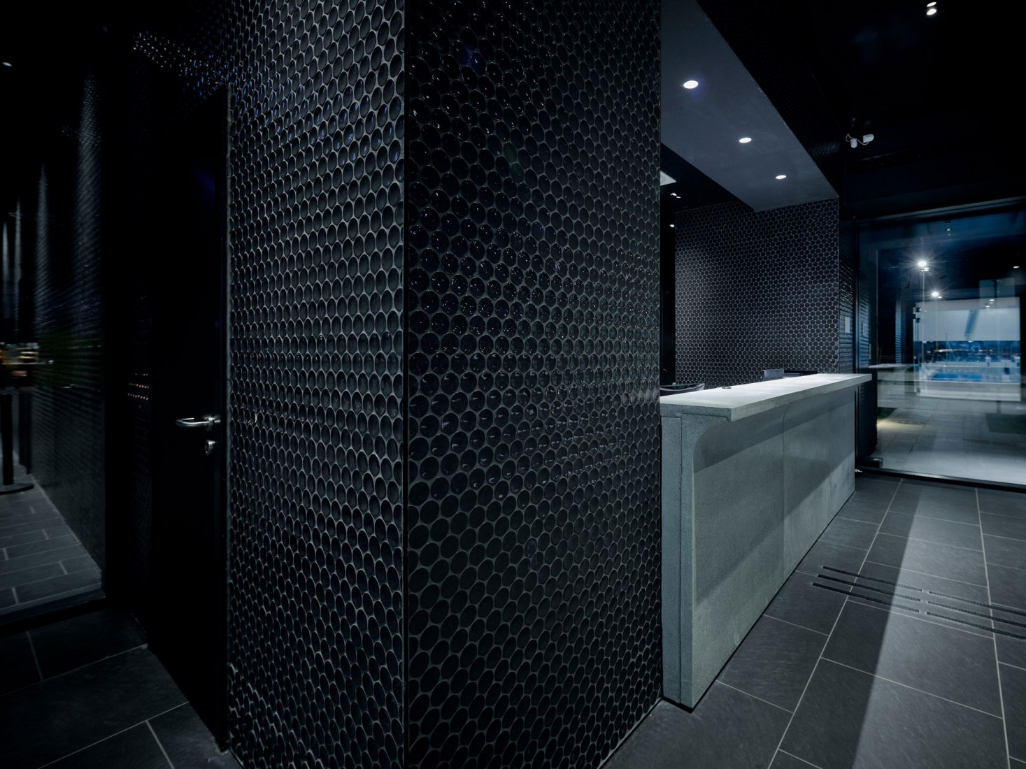 Piscina pública en Budapest por Plant-Atelier Péterkis Kft y Tecton Kft. Fotografía por Zsolt Batár