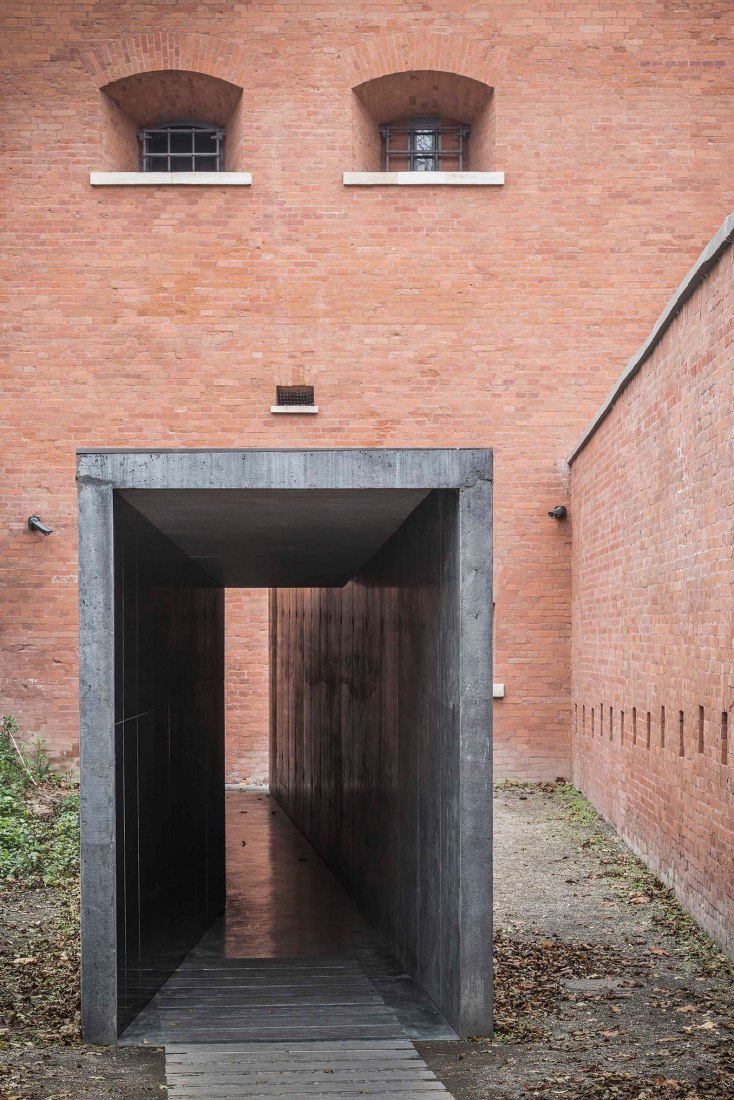 Katyń Museum by BBGK Architekci. Photograph by Juliusz Sokolowski.