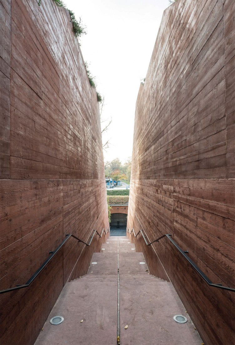 Katyń Museum by BBGK Architekci. Photograph by Juliusz Sokolowski.