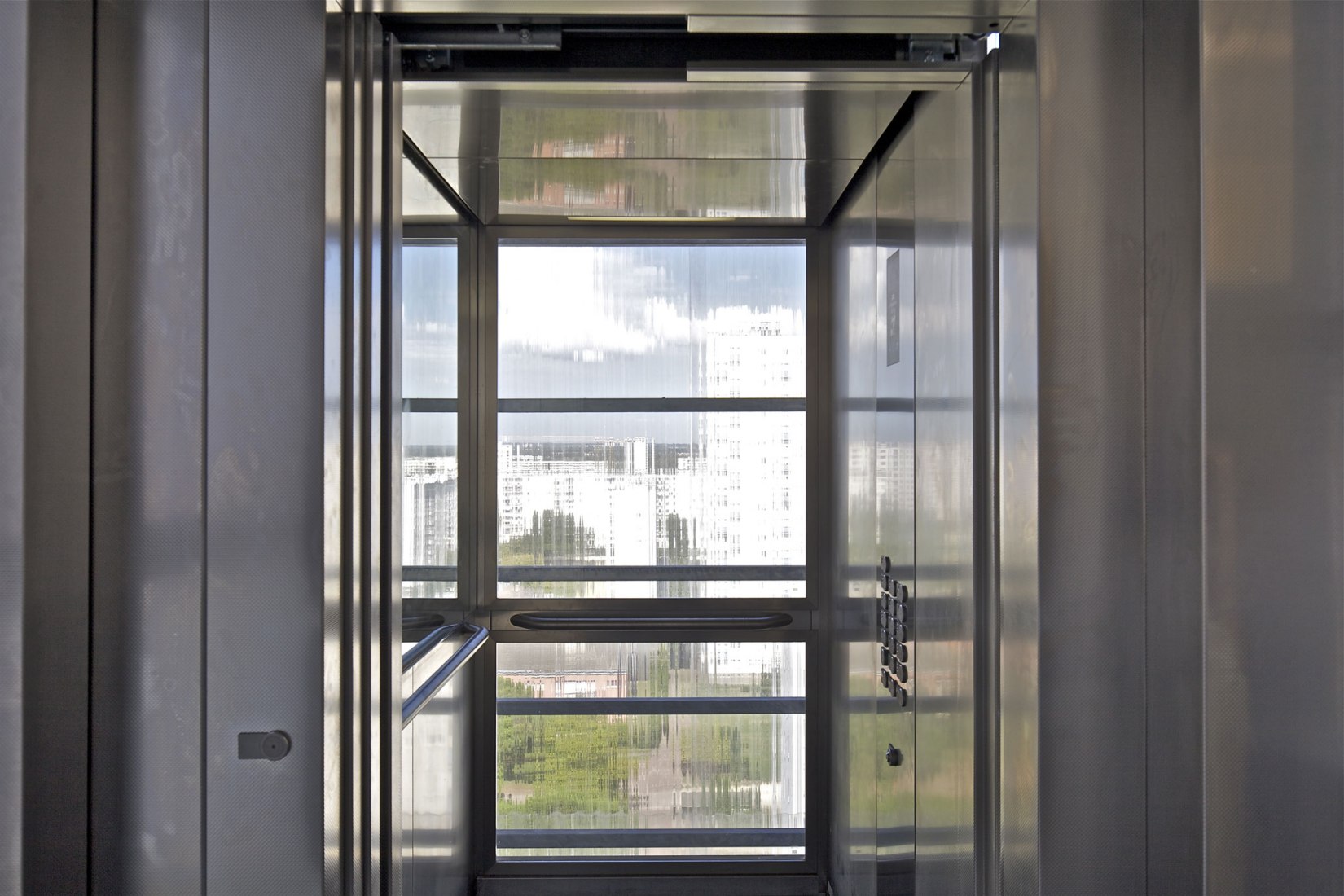 Transformation of 530 dwellings, block G, H, I, Bordeaux, by Lacaton & Vassal with Frédéric Druot and Christophe Hutin. Photograph © Philippe Ruault