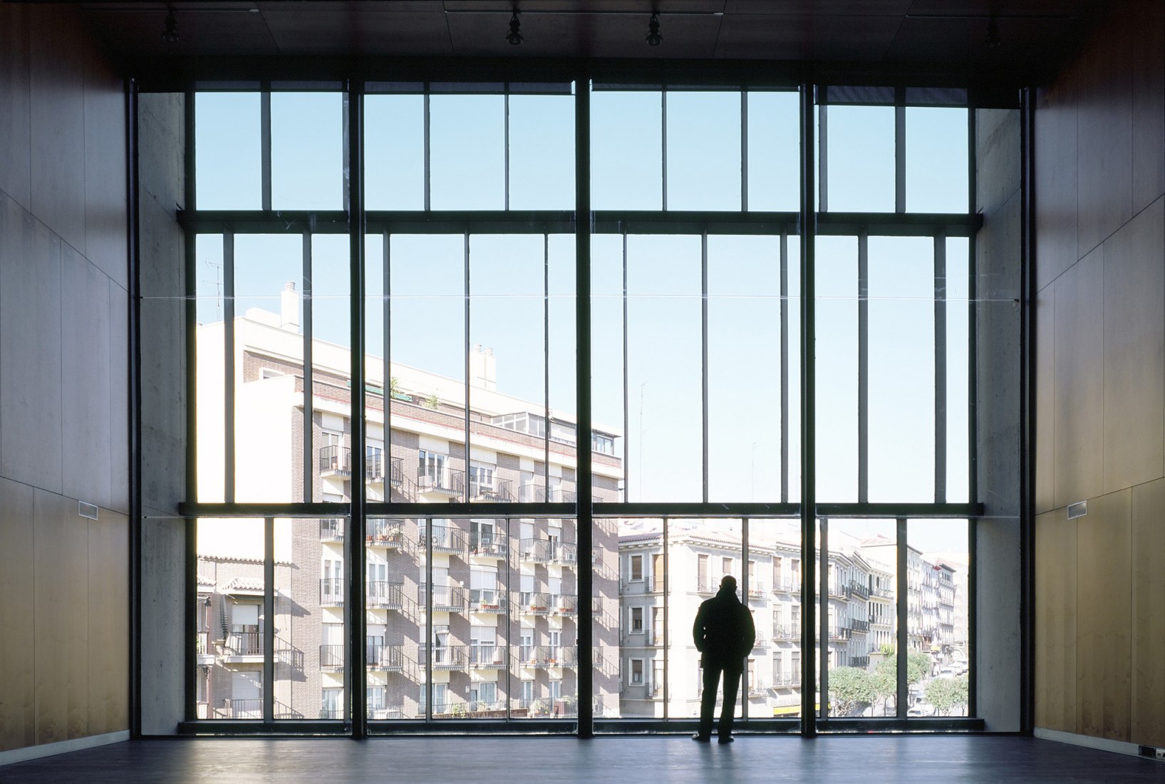 Teatro Valle Inclán en Lavapiés, Madrid. Arquitectos Ángela García de Paredes e Ignacio G. Pedrosa. Premios de Arquitectura Española 2007. Fotografía por Luis Asín