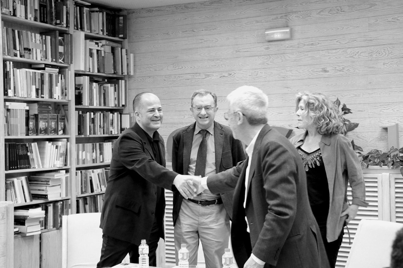 From left to right: José Juan Barba, Francisco Javier Gomez Espelosín,Luis Fernández Galiano and Pilar Chías. BOOK LAUNCH: 'Inventions: New York vs. Rem Koolhaas, Bernard Tschumi, Piranesi', by José Juan Barba. Photograph © Andrea Portillo for METALOCUS.