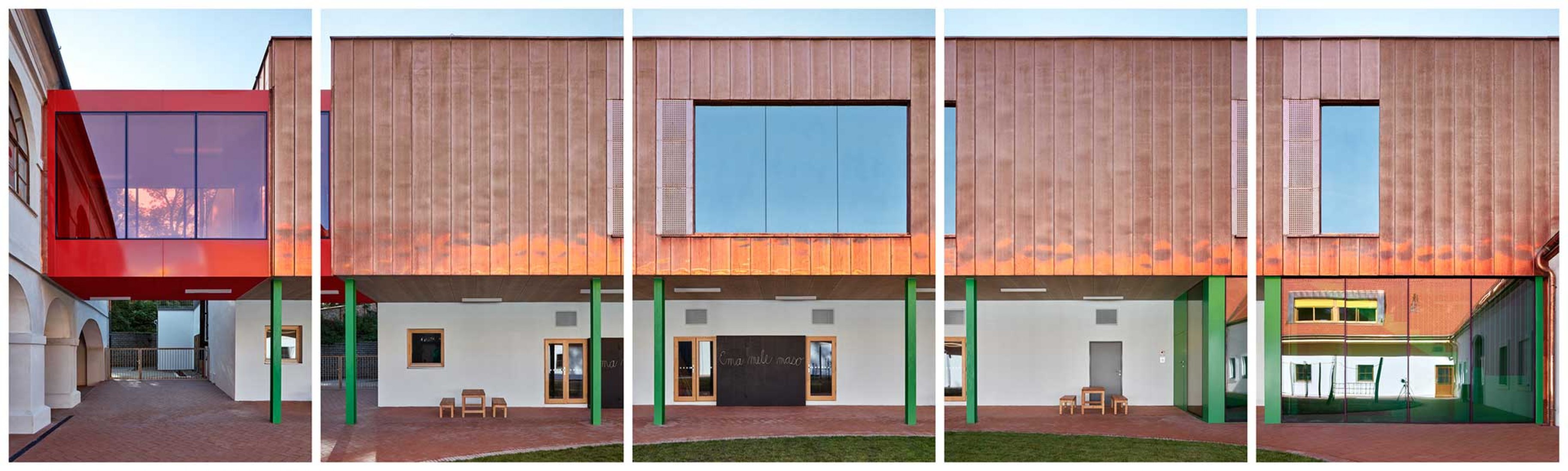 Elementary School Vřesovice. Reconstruction of Baroque Rectory by Public Atelier and FUUZE. Photograph by BoysPlayNice 
