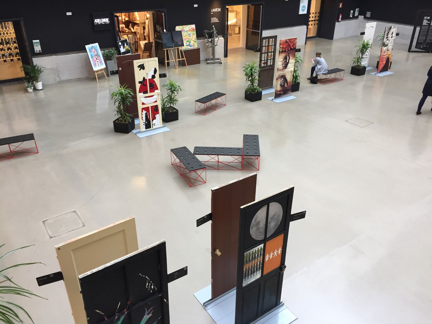 Vista de la exposición en el Centro de Cultura Contemporánea Tabakalera.