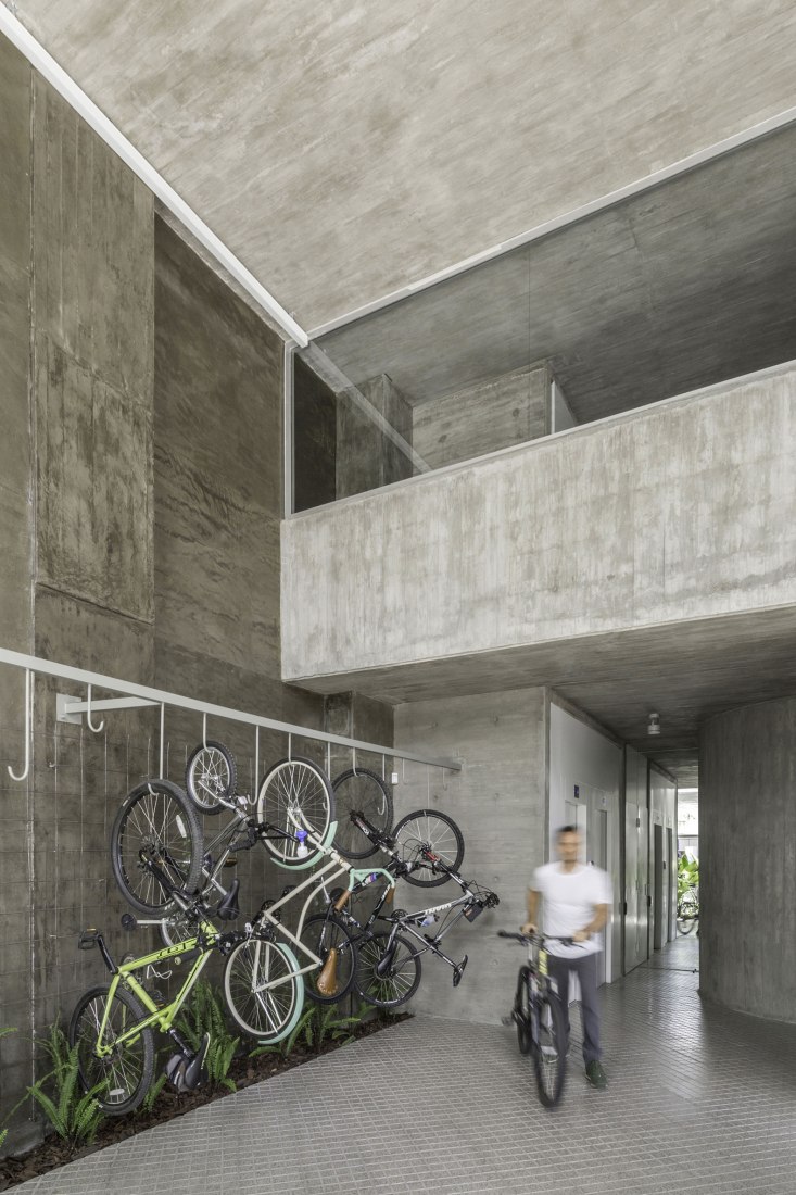 Pueyrredón 1101 in Rosario, Santa Fe, by Pablo Gagliardo. Photograph © Ramiro Sosa