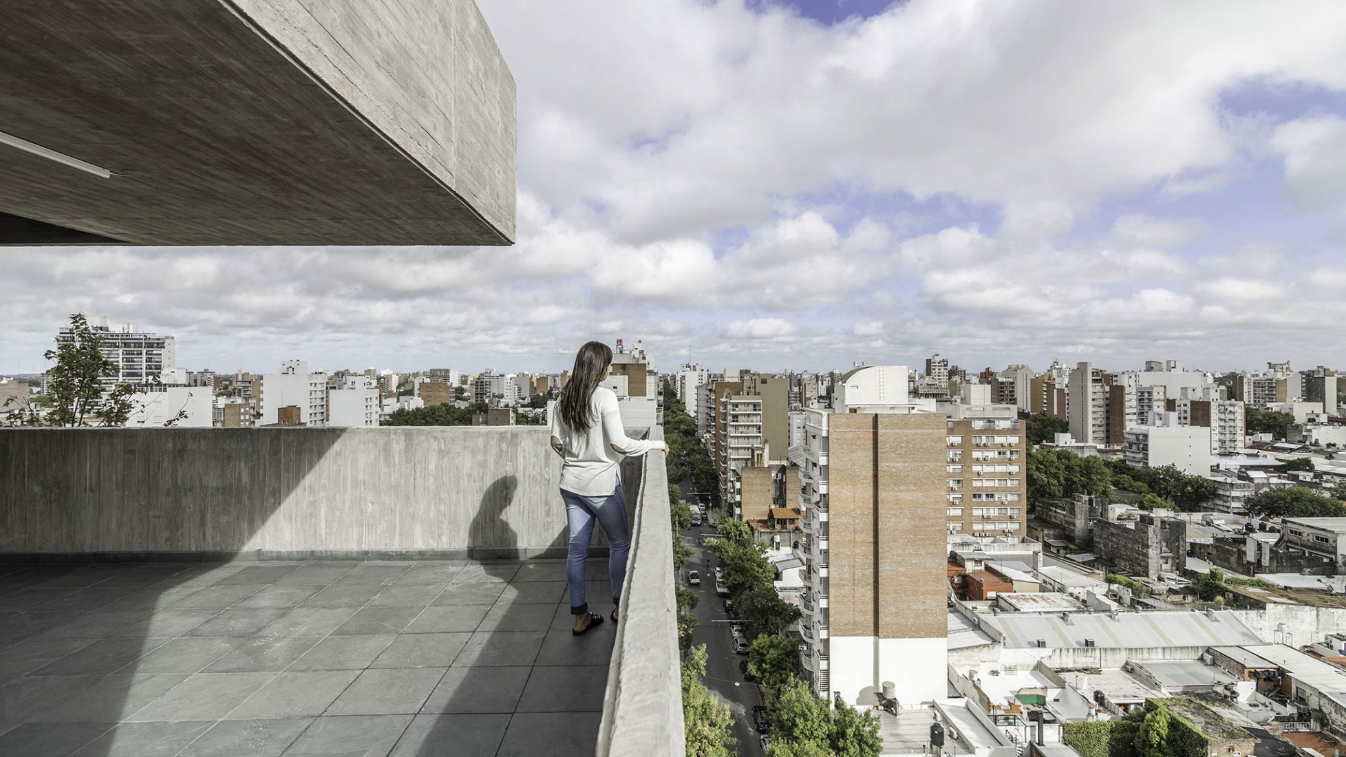 Pueyrredón 1101 in Rosario, Santa Fe, by Pablo Gagliardo. Photograph © Ramiro Sosa
