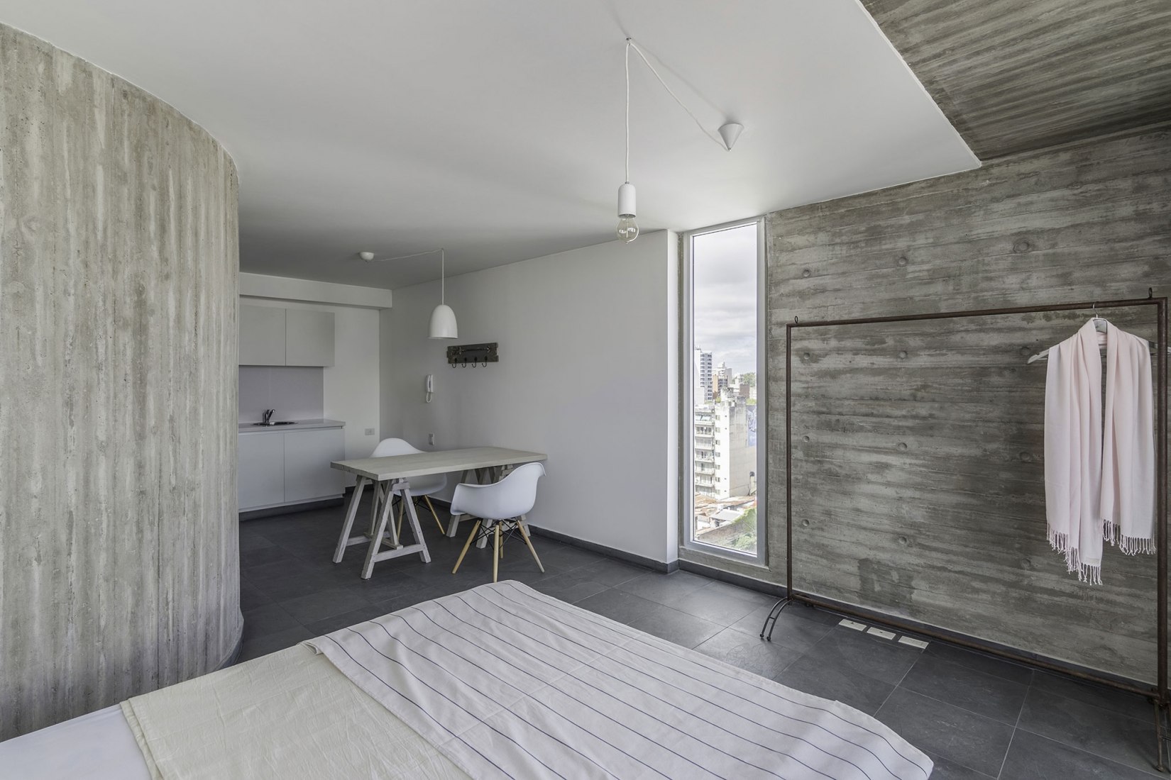 Pueyrredón 1101 in Rosario, Santa Fe, by Pablo Gagliardo. Photograph © Ramiro Sosa