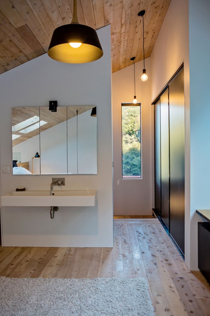 David Maurice's 'Back Country House'. A Puhio house reinterprets New