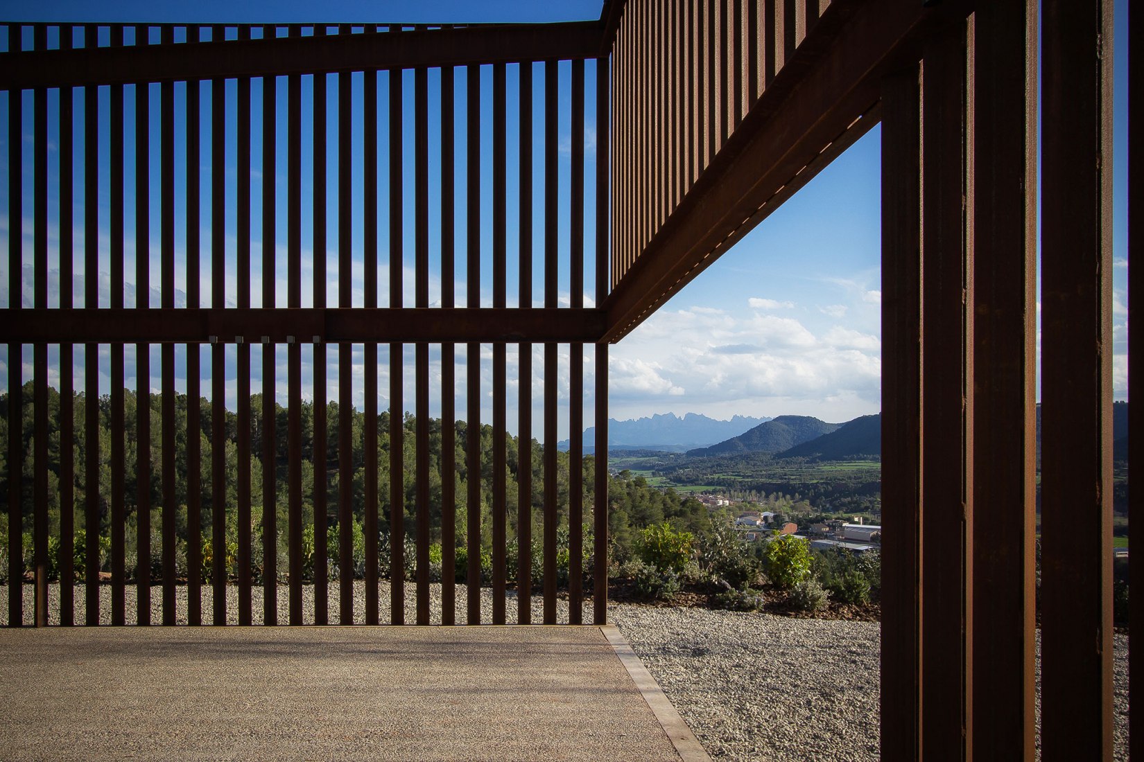 Rectoría de Godmar por Puig · Mir. Fotografía por Carles Puig.