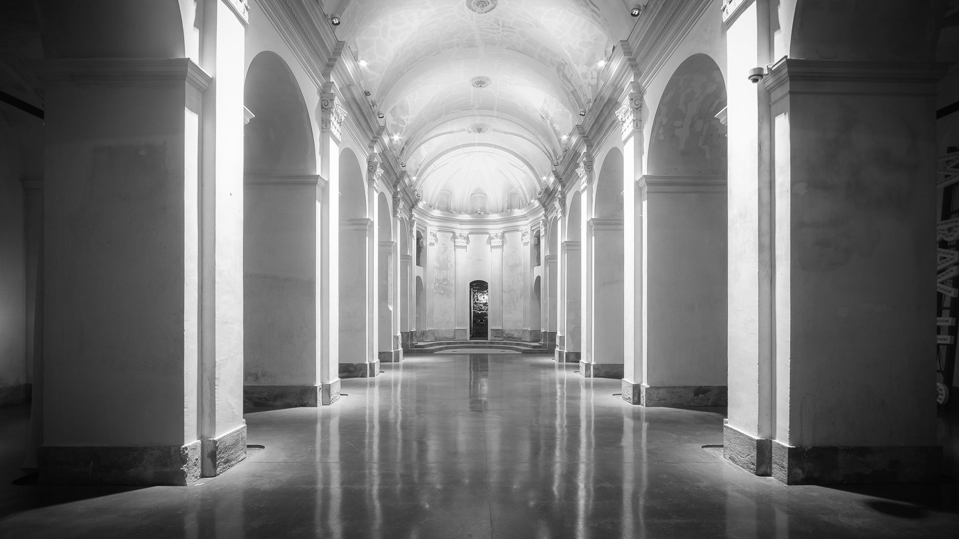 El interior después de la remodelación. Rectoría de Godmar por Puig · Mir. Fotografía por Carles Puig.