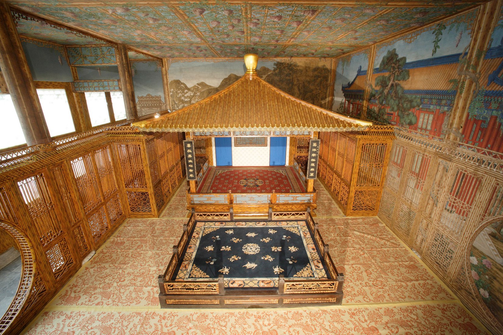 Sala de teatro Juanqinzhai tras la restauración. Imagen cortesía del Fondo Mundial de Monumentos