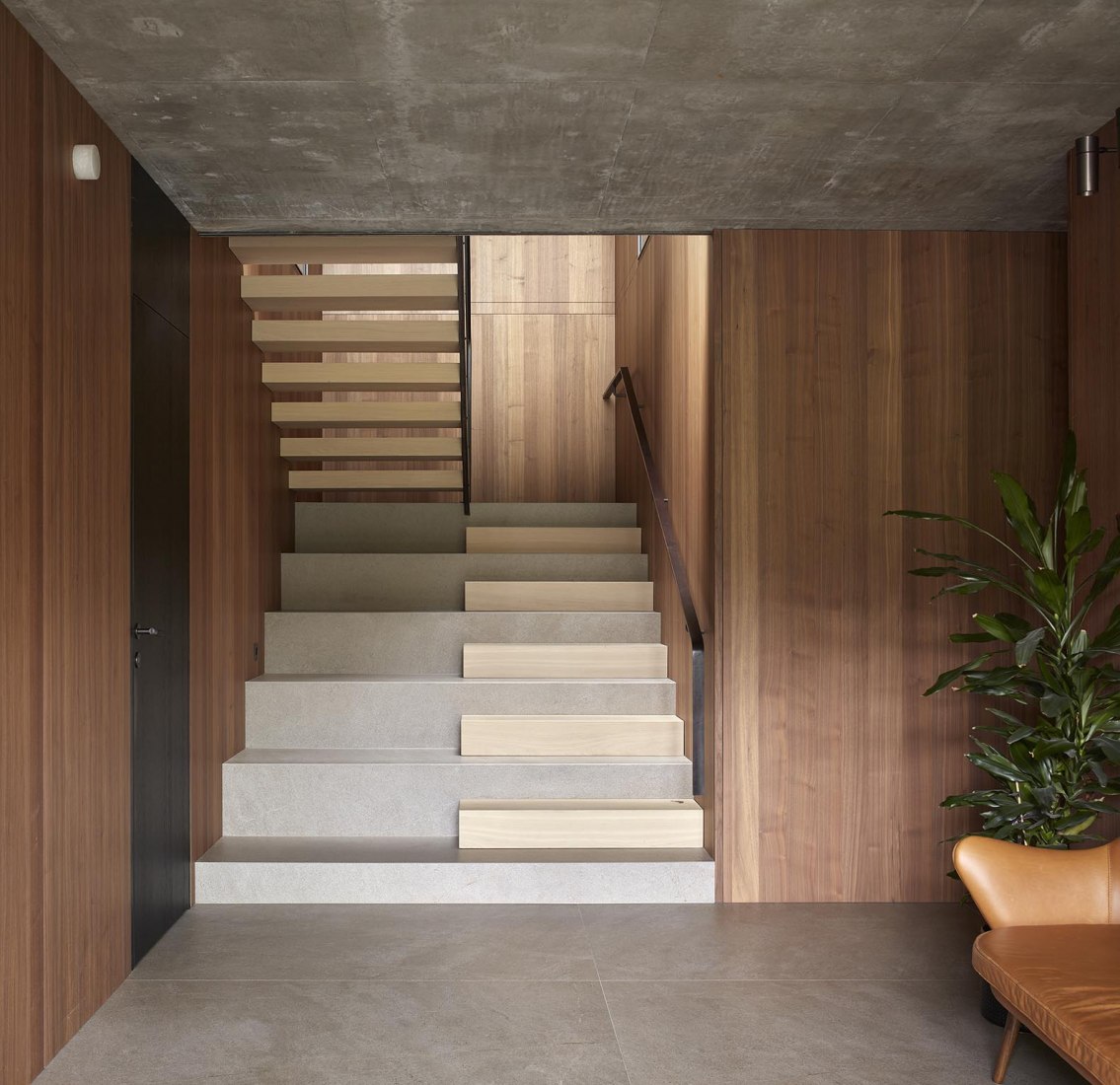 Villa Nes Terrasse by R21 Arkitekter. Photograph by Mariela Apollonio.