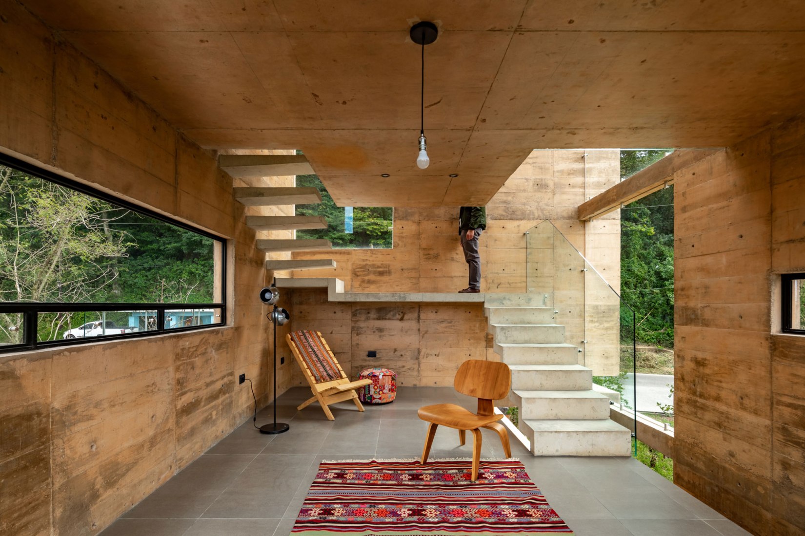 Zoncuantla apartments by Rafael Pardo. Photography by Onnis Luque.