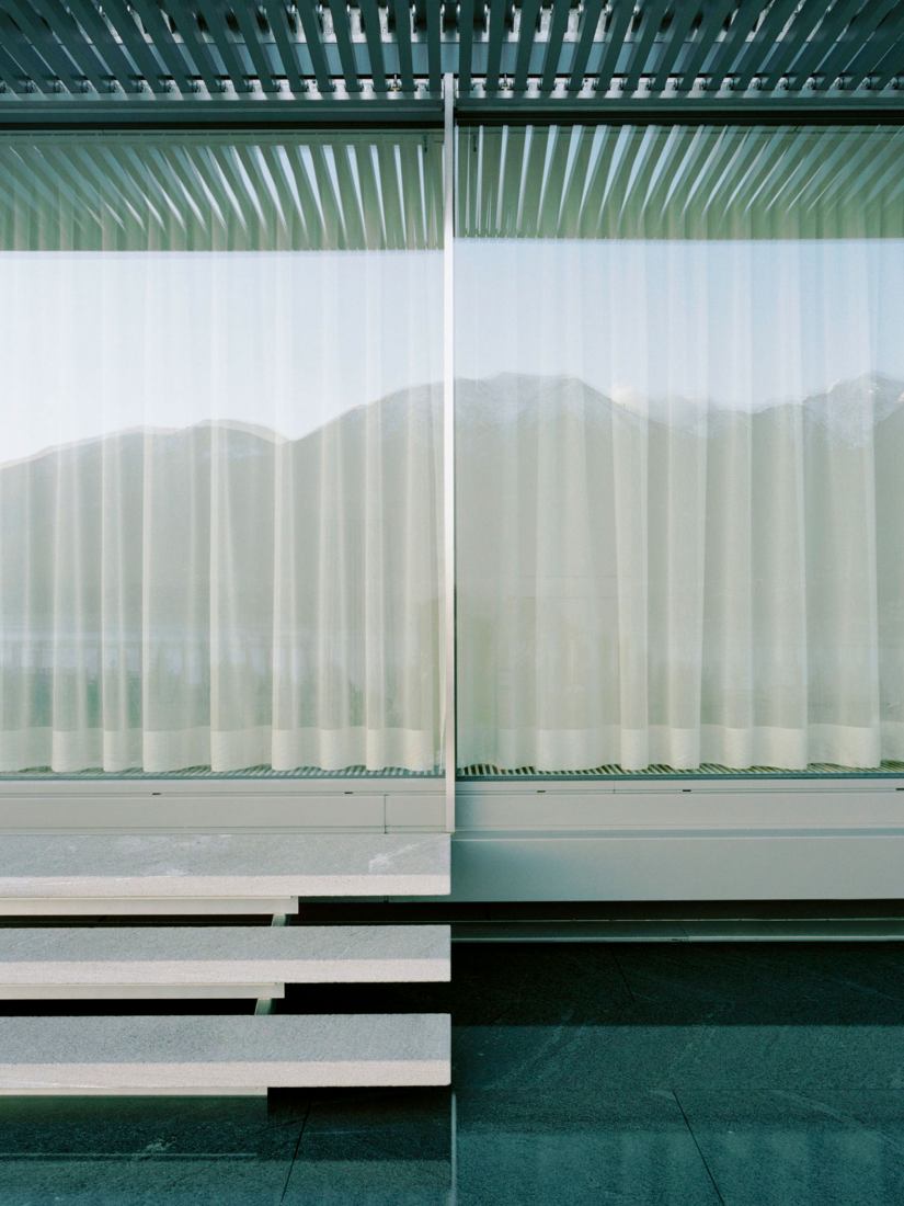 Levantando en Minusio por Raffaele Cammarata Architetto. Fotografía por Simone Bossi.