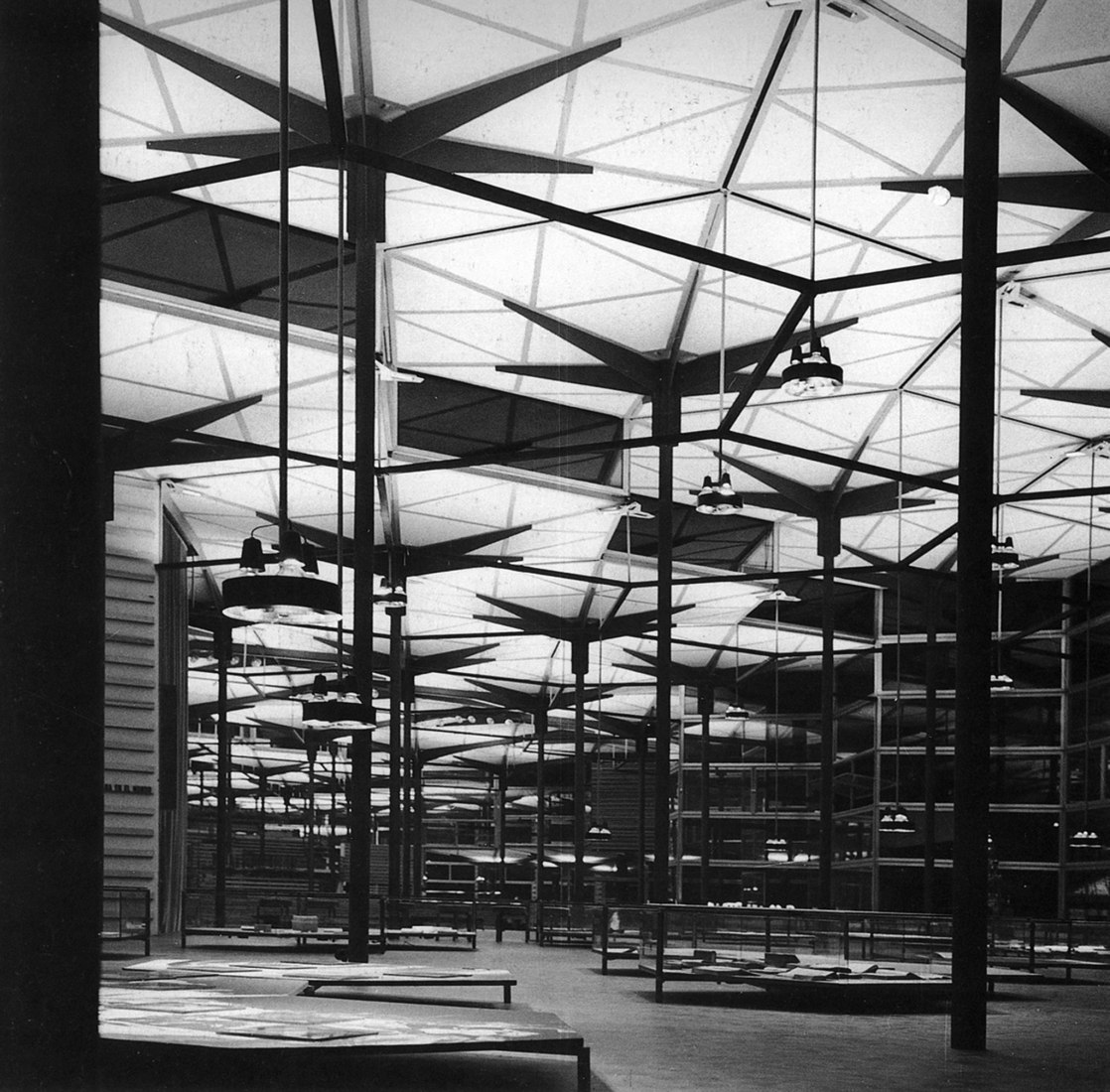 Pabellón de España en la Exposición Universal de Bruselas 1958, José Antonio Corrales y Ramón Vázquez Molezún.