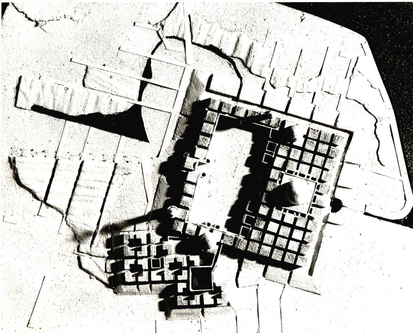 Winning competition entry for Baghdad Grand Mosque, 1982-1983, Baghdad, Iraq. Image courtesy of Tamayouz Excellence Award.