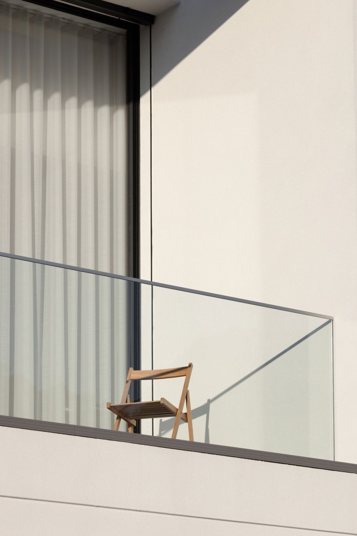Senhora da Hora House por Raulino Silva. Fotografía por João Morgado