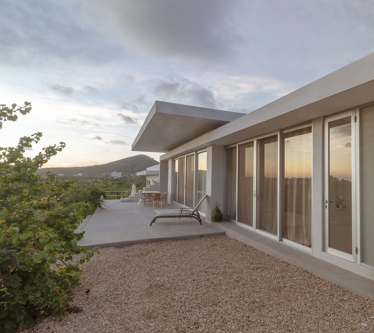 Casa Nivana por RED arquitectos. Fotografía por Miguel Ángel Vázquez Calanchini