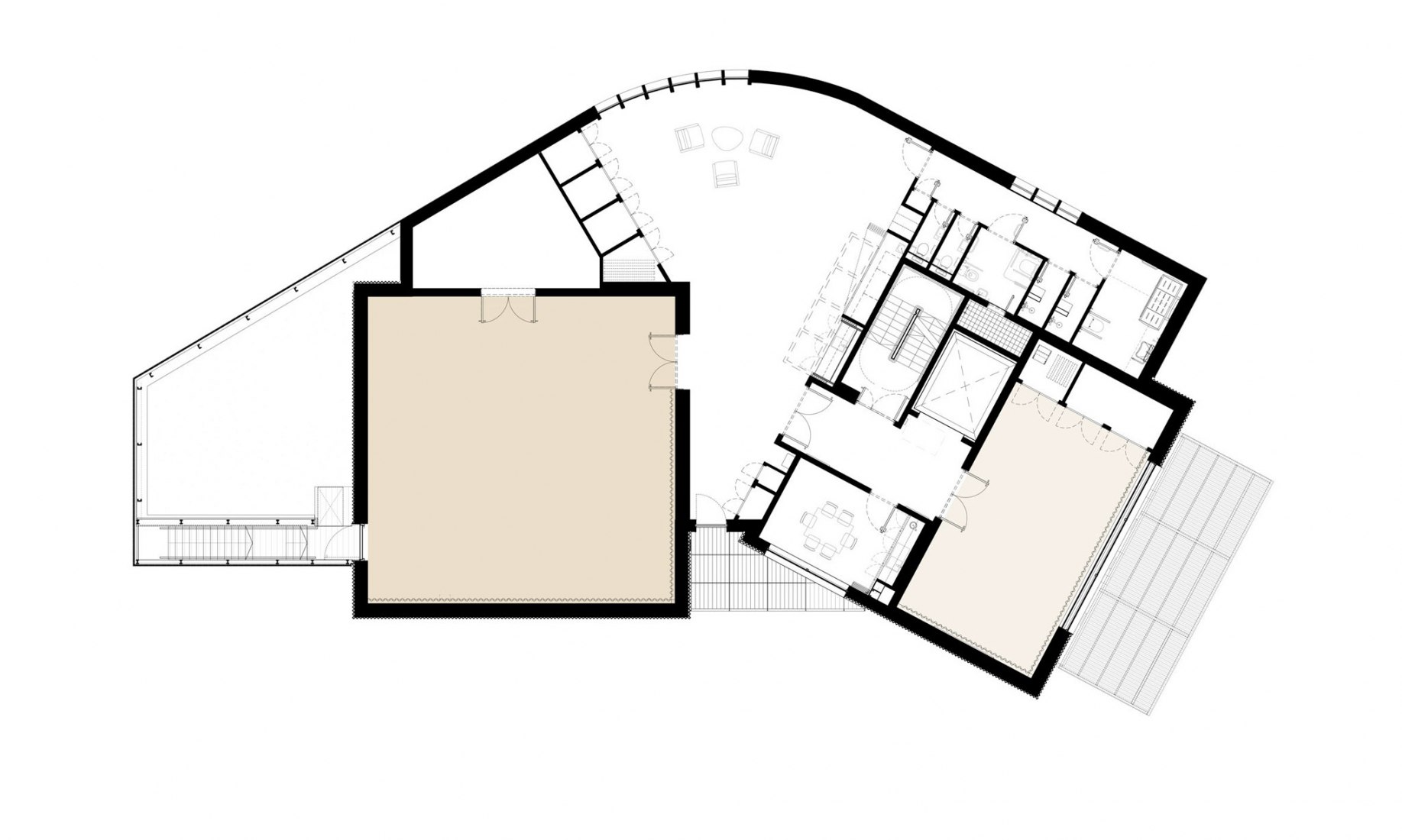 Ground floor plan. Roundhouse Works by Reed Watts Architects + Paddy Dillon.