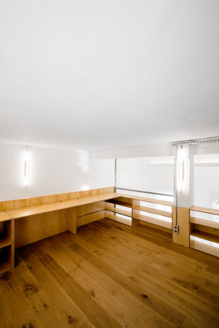 MULTIPLYING ARCHITECTURES (II). Loft Renovation by Idearch. Courtesy of the architects