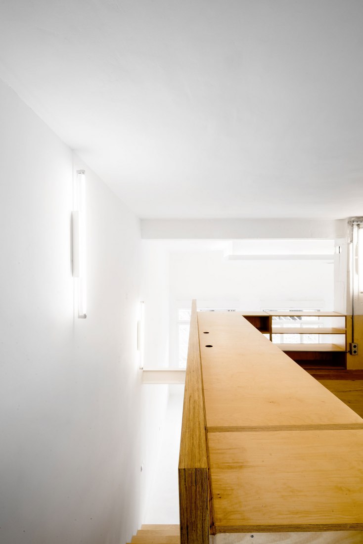 MULTIPLYING ARCHITECTURES (II). Loft Renovation by Idearch. Courtesy of the architects