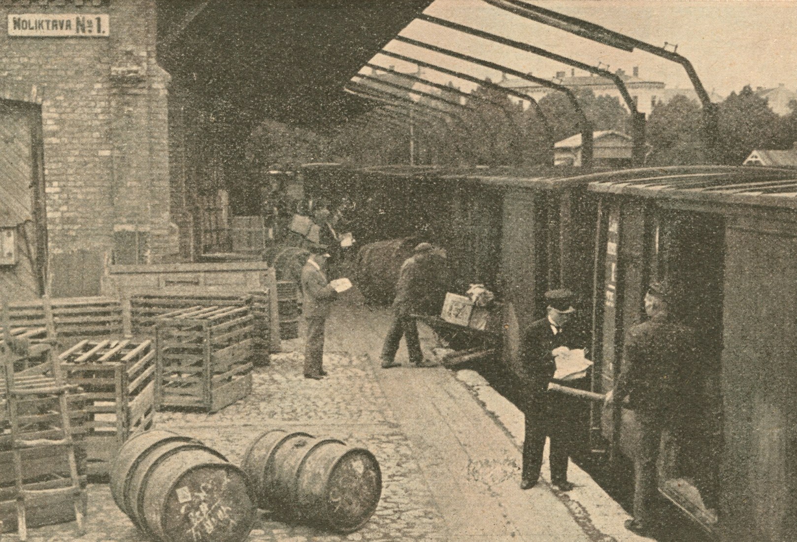 West platform movements, 1925. Source – Digital Library of the National Library of Latvia. Courtesy of Reinis Liepins, Sudraba Arhitektura.
