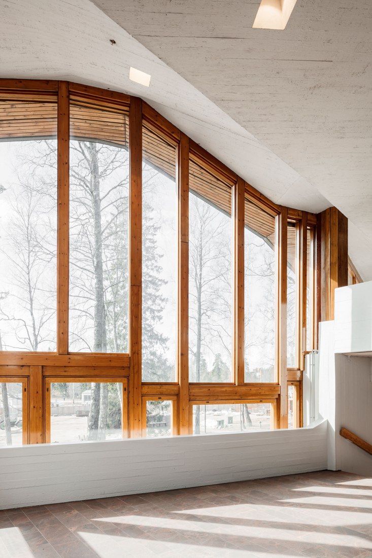 Vista Interior. Renovación del Edificio Principal de la Universidad Aalto por ALA Architects. Fotografía © Tuomas Uusheimo