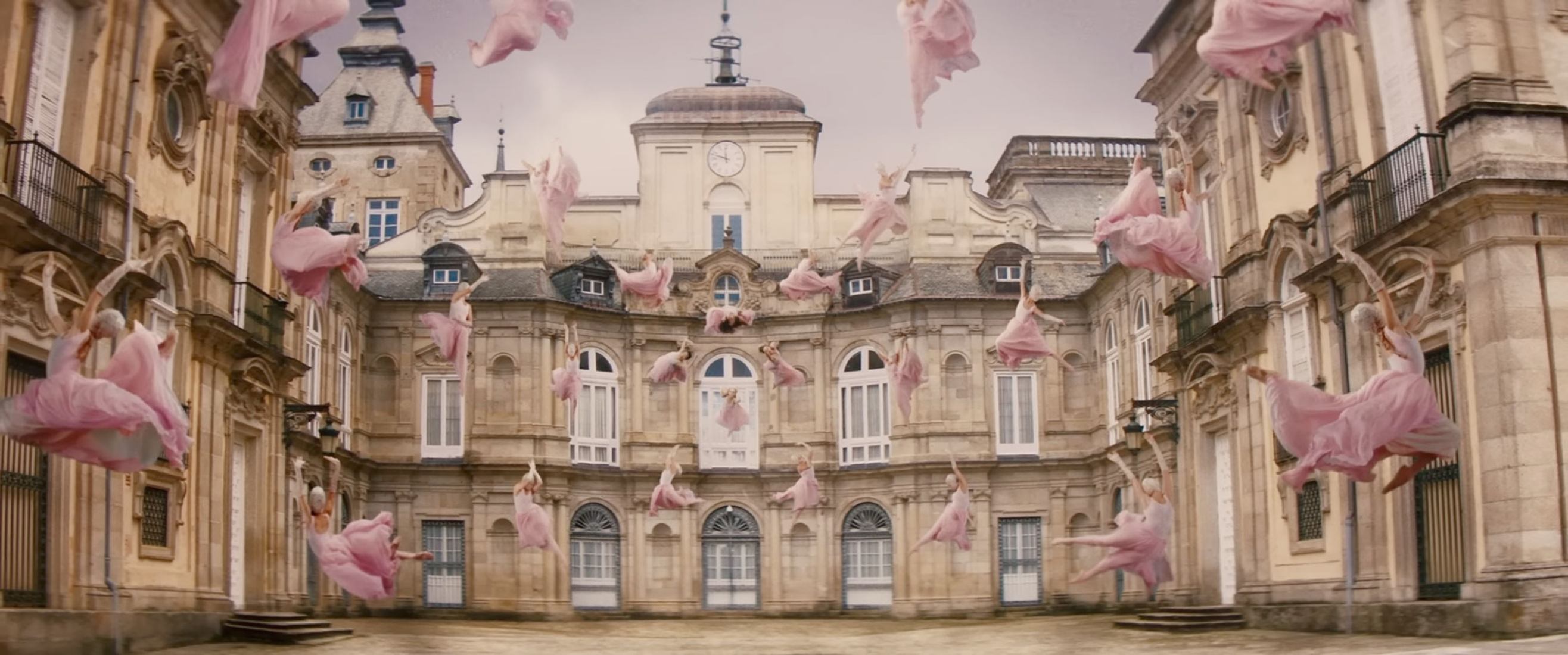 313 by Residente, Silvia Pérez Cruz and Penélope Cruz.