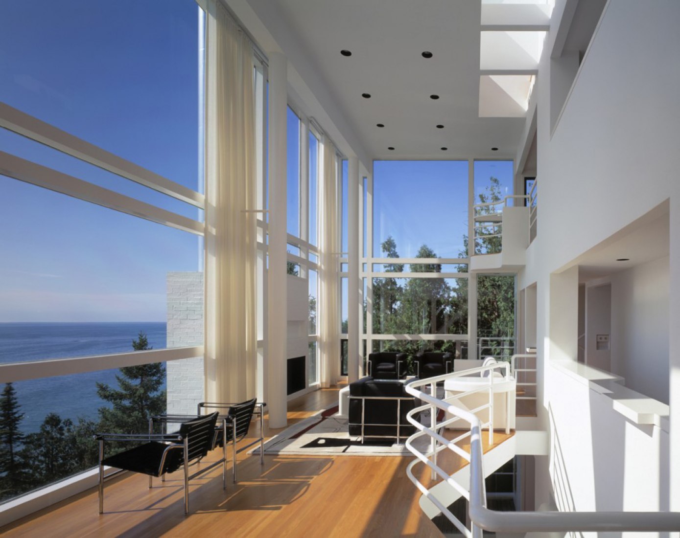 Richard Meier, Douglas House The Strength of Architecture From 1998