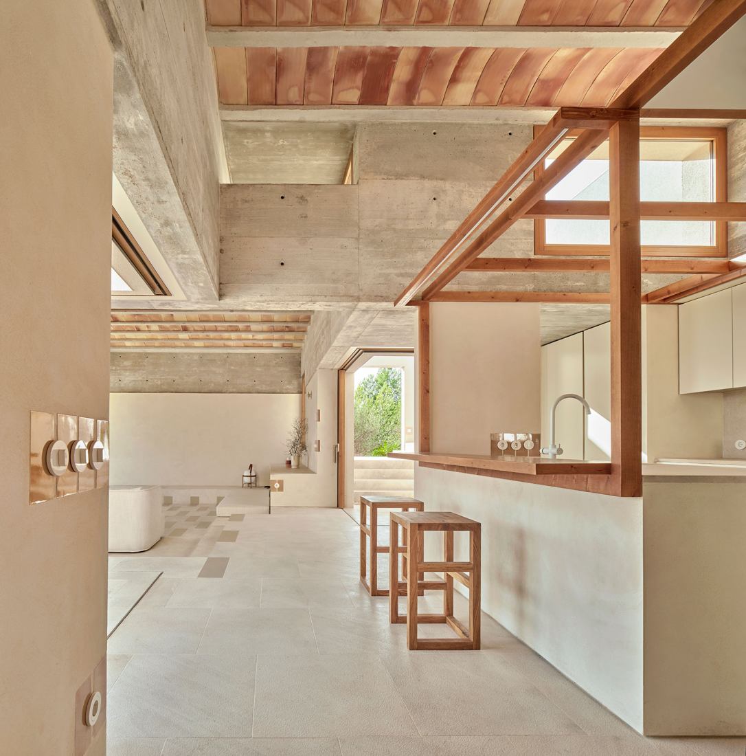 House in Puntiró by Estudio Ripoll-Tizón. Photograph by José Hevia.