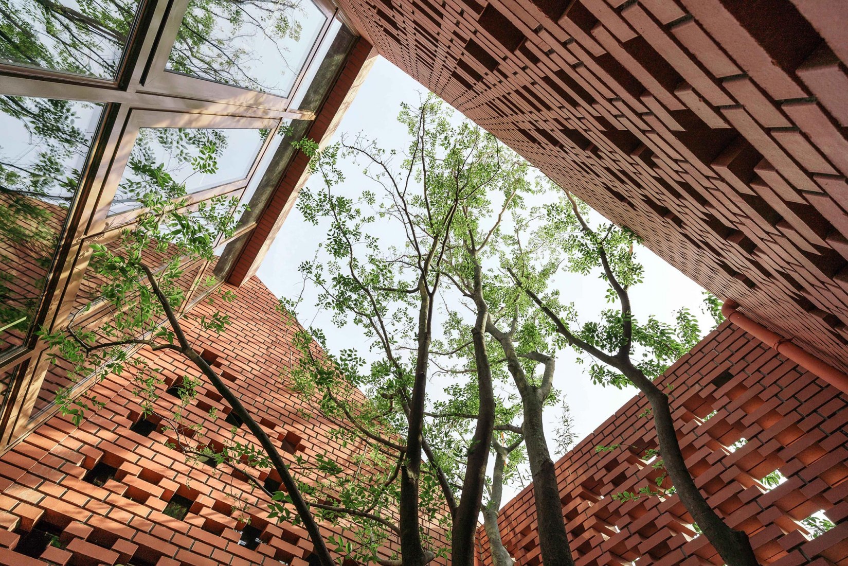 Liva Riverside Book Bar by Lacime Architects. Photograph by Qianxi Zhang.