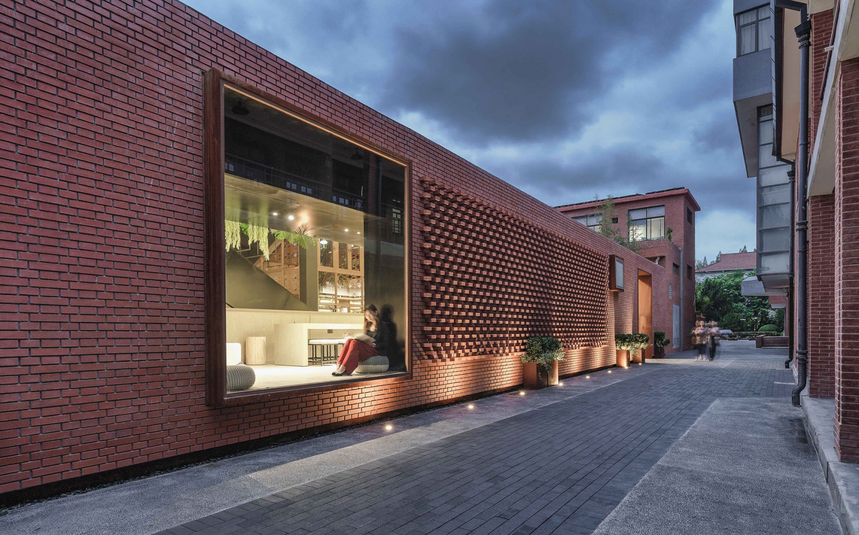 Liva Riverside Book Bar by Lacime Architects. Photograph by Qianxi Zhang.