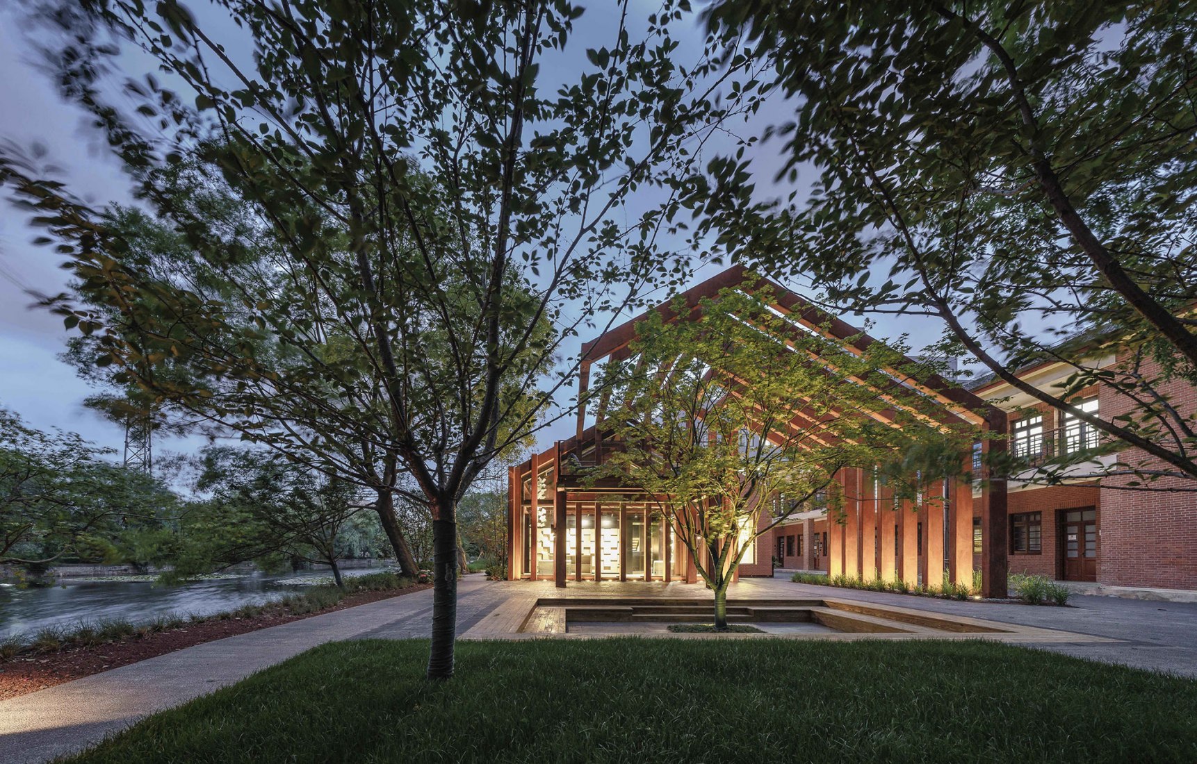 Liva Riverside Book Bar by Lacime Architects. Photograph by Qianxi Zhang.