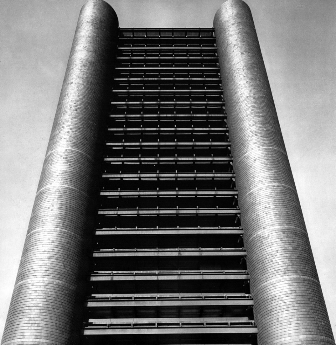 Exterior view. Knights of Columbus Building by Kevin Roche. Photography © Courtesy of Kevin Roche and John Dinkeloo Associates