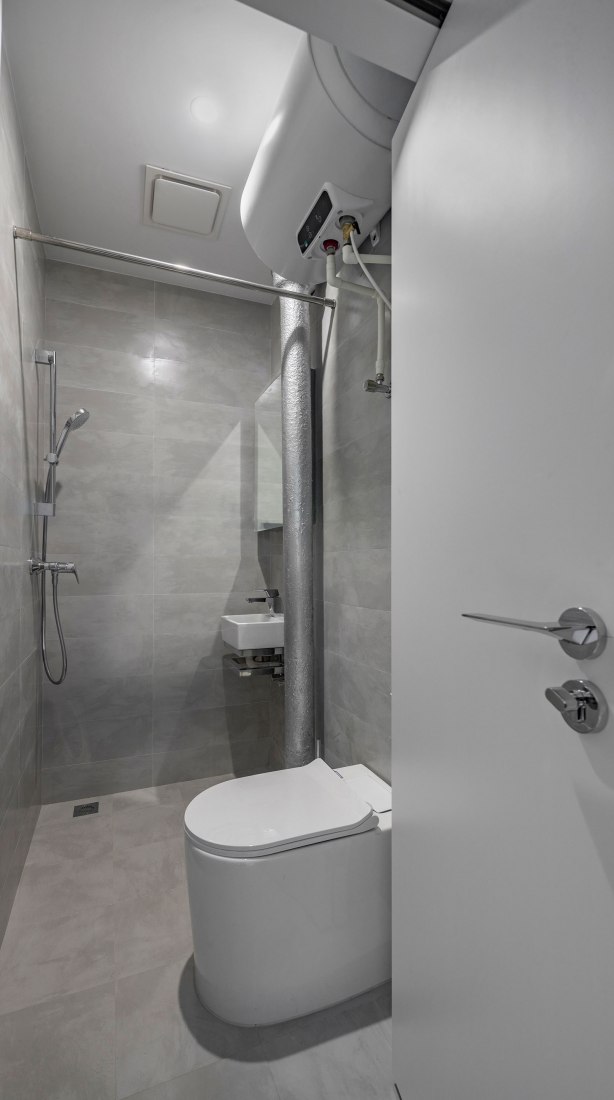 Apartamento de posguerra T101 por ROOI Design and Research. Fotografía por Weiqi Jin.