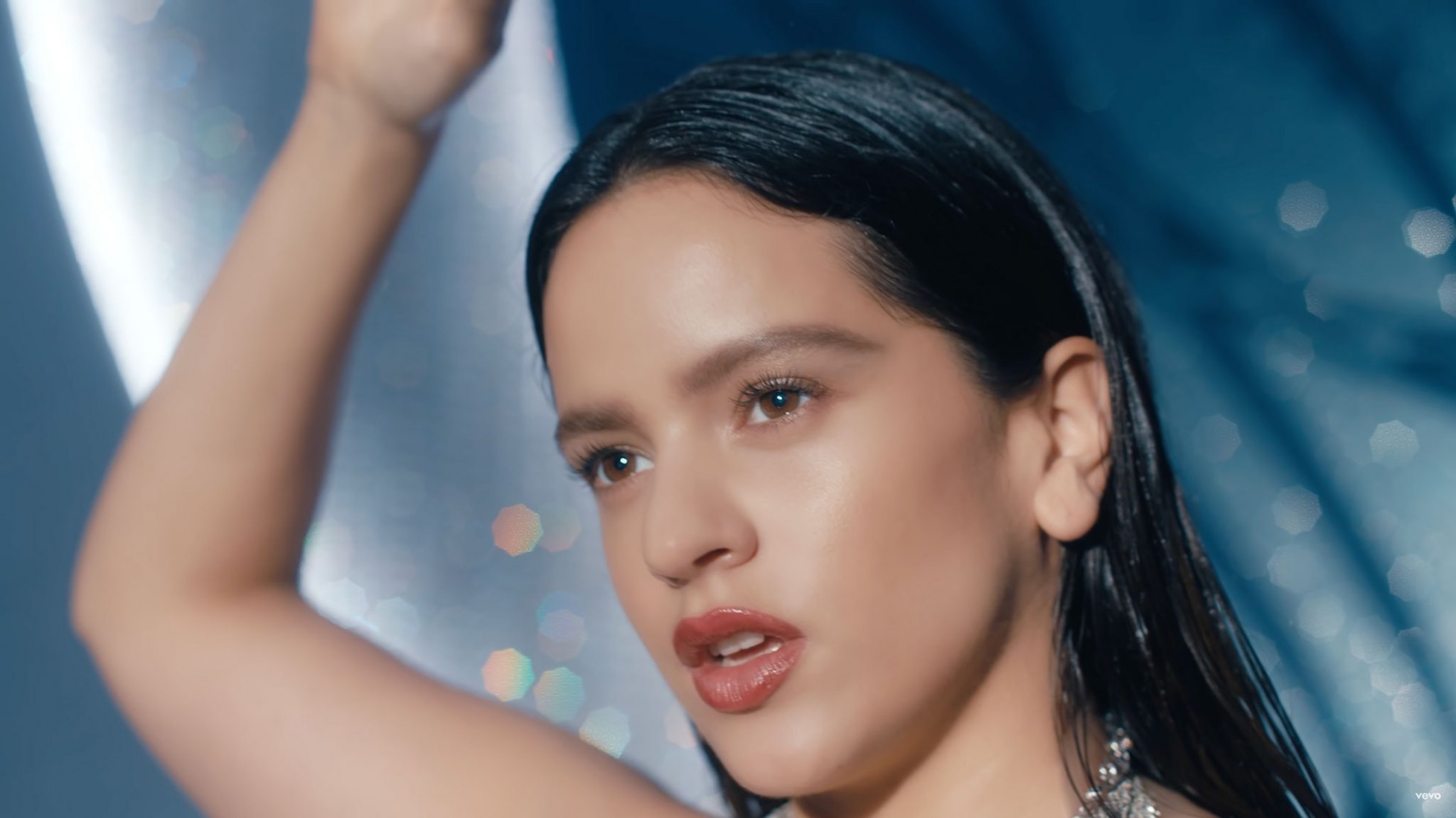 La Fama por Rosalía con The Weeknd Sobre Arquitectura y más Desde 1998