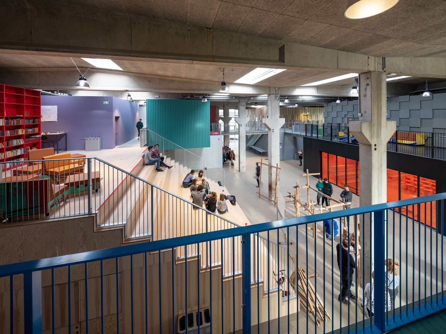 Escuela de música del Festival Folk de Roskilde por MVRDV y COBE. Fotografía Ossip van Duivenbode