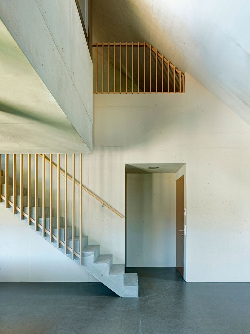 L329 building by Rossetti+Wyss Architekten. Photograph by Jürg Zimmermann.