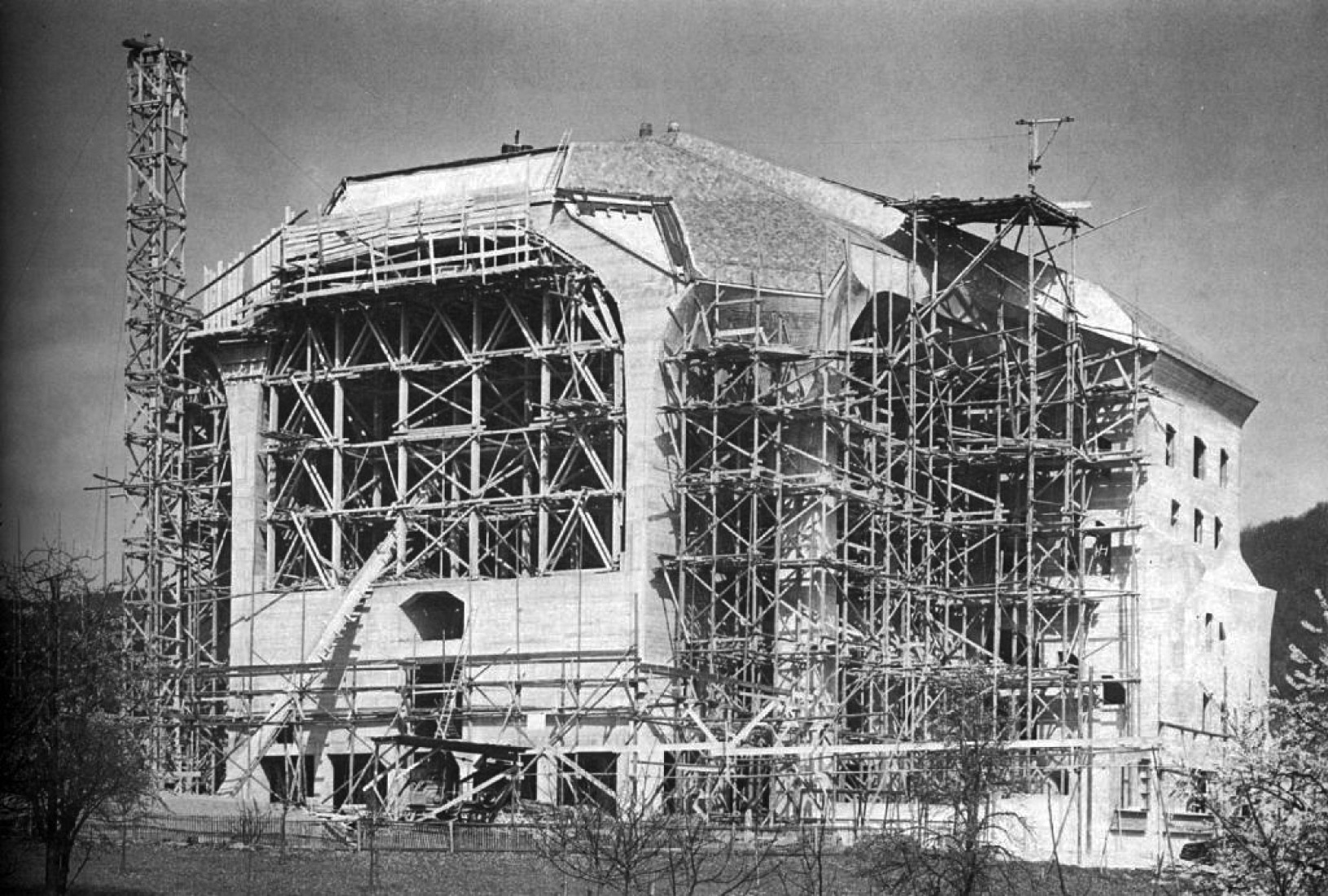 Project works. At the edge of expressionism, Rudolf Steiner II. Photography © Wikipedia.