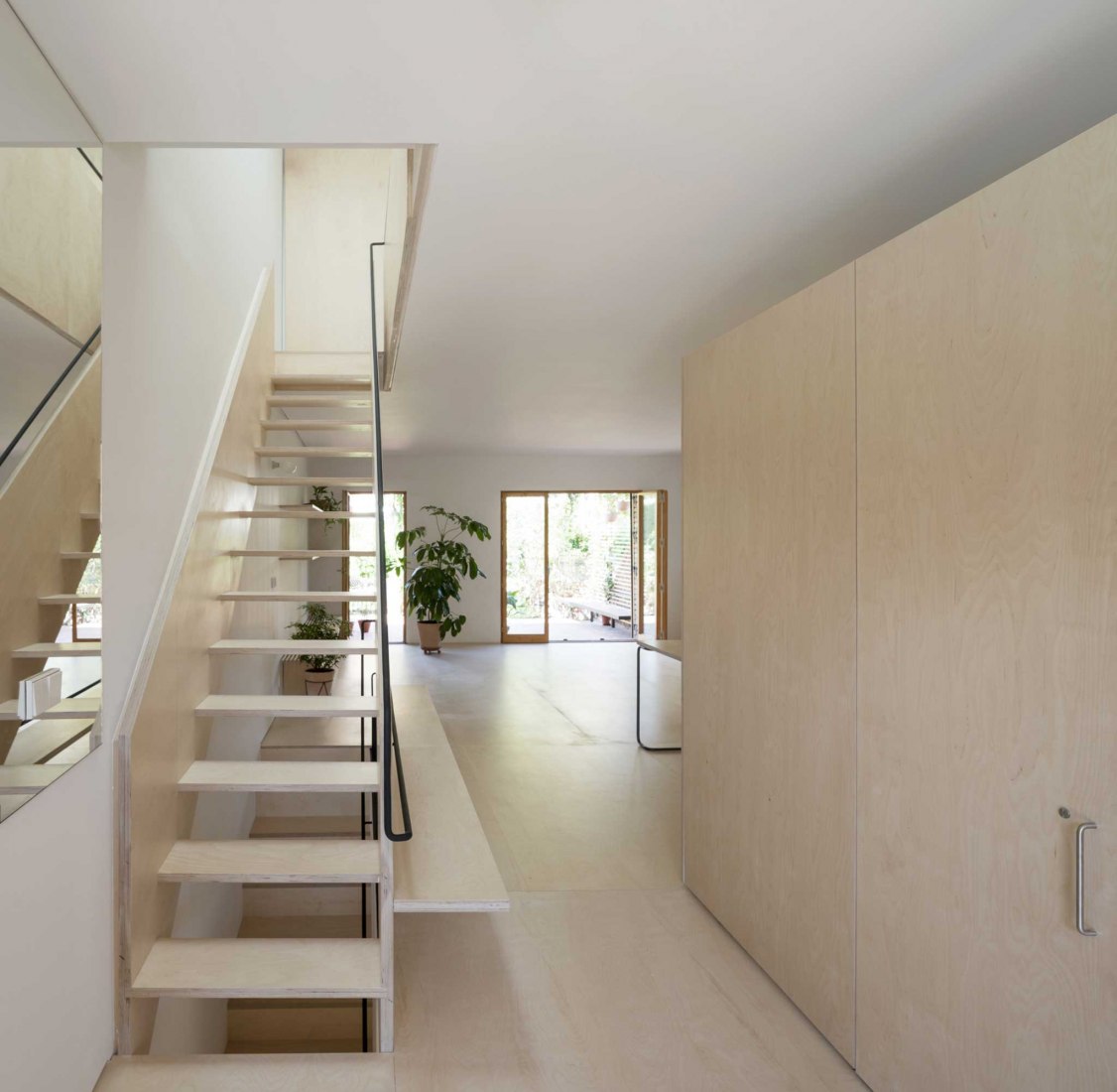 AZ404 House renovation by Ruiz Pardo - Nebreda. Photograph by Jesús Granada